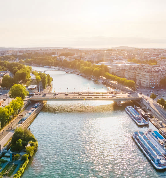 TP in France - panoramic view of Paris, France