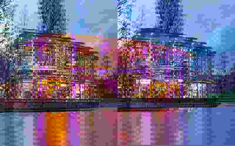 Boathouse 3
