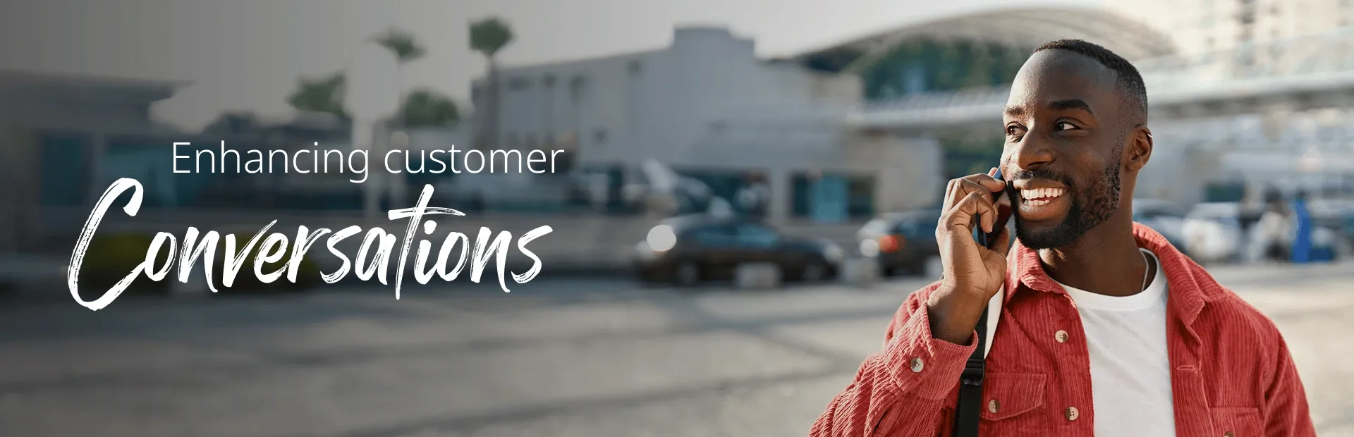 Man talking on the phone in the street