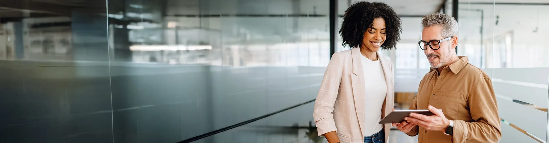 Back office type banner short 