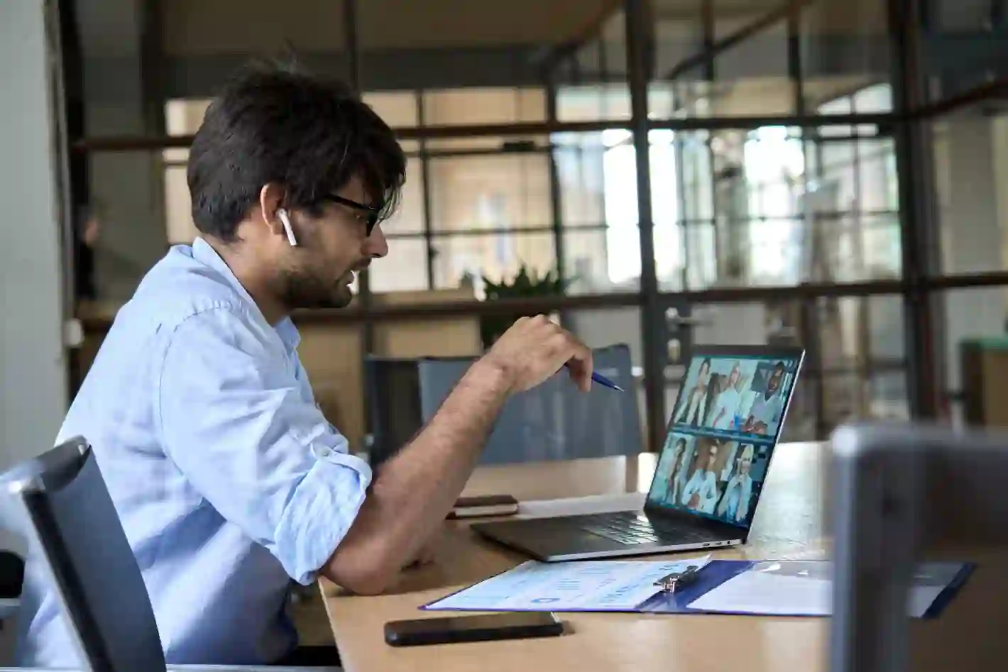Leveraging AI