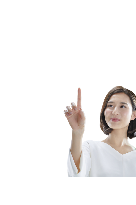 TP expert interacting with an AI assistant interface on a transparent screen.