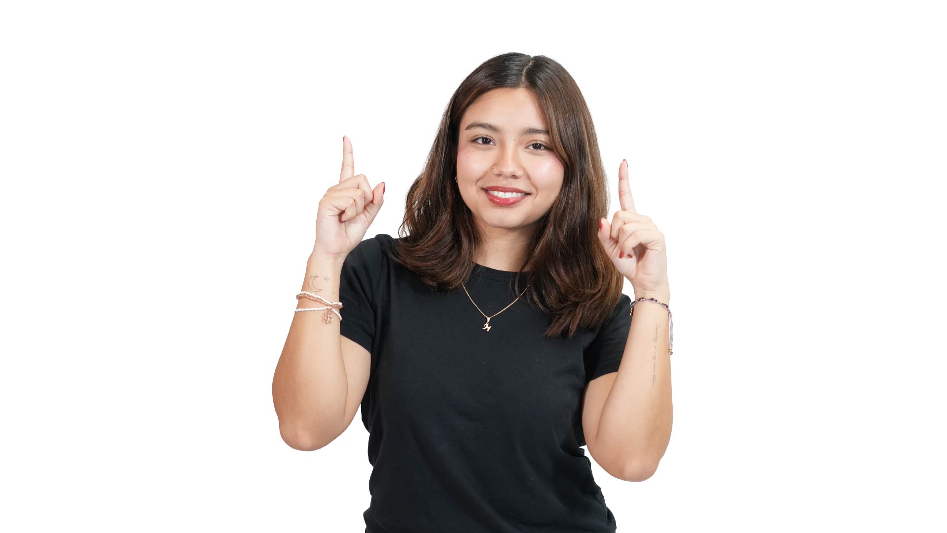 Mujer joven señalando el módulo superior